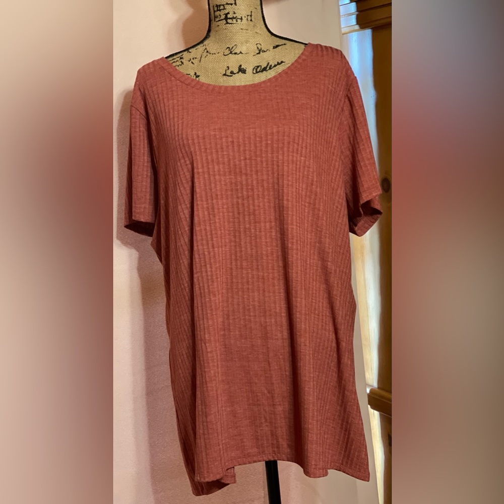 NWT Torrid Ribbed Short Sleeve Tee 4X